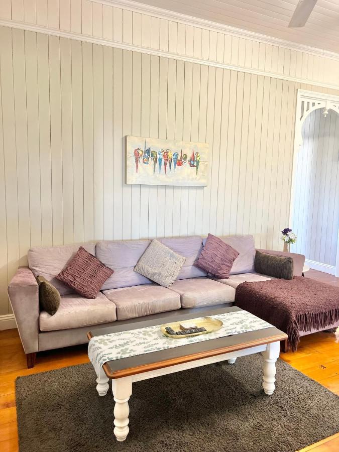Childers Charmer With Aircon, Wifi & Modern Luxuries エクステリア 写真