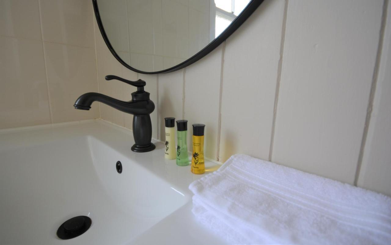 Childers Charmer With Aircon, Wifi & Modern Luxuries エクステリア 写真